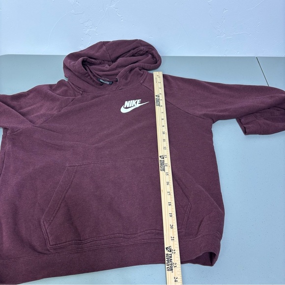 Nike Maroon Hoodie Sweatshirt Women's Medium Pullover Athletic Activewear - Picture 8 of 8